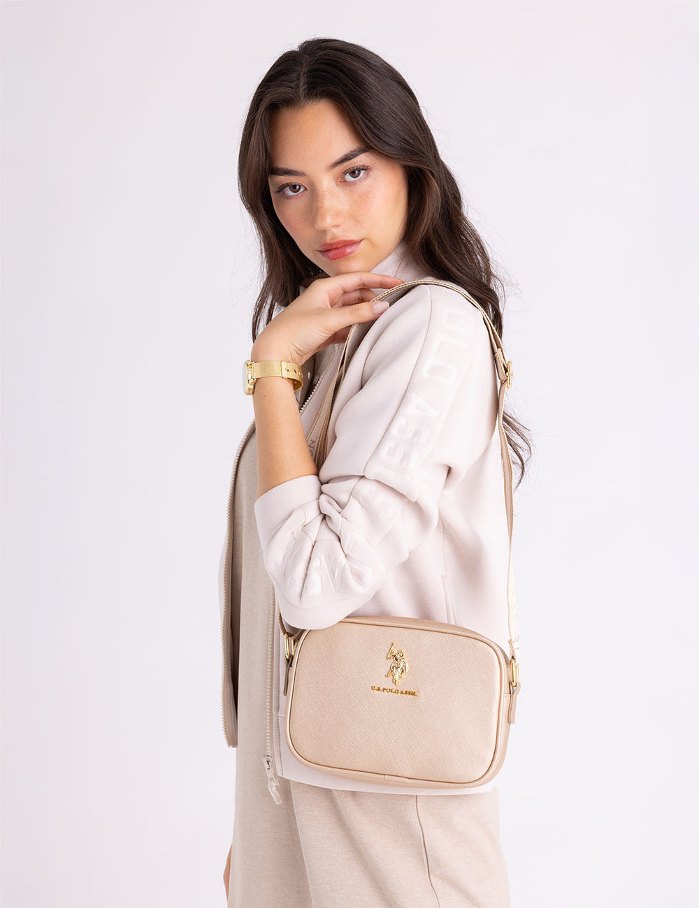 CLASSIC ZIP CROSSBODY BAG