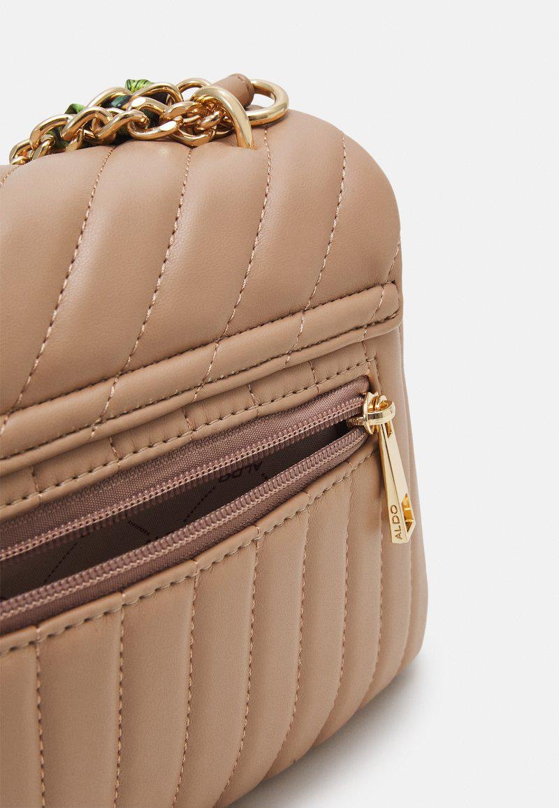 ALDO Tetney Quilted Crossbody Bag in Beig