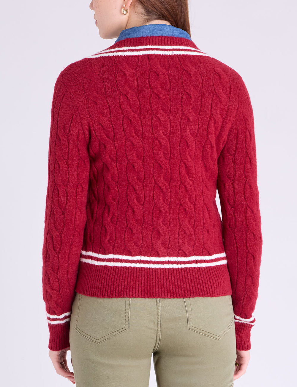 TIPPED CABLE V-NECK SWEATER
