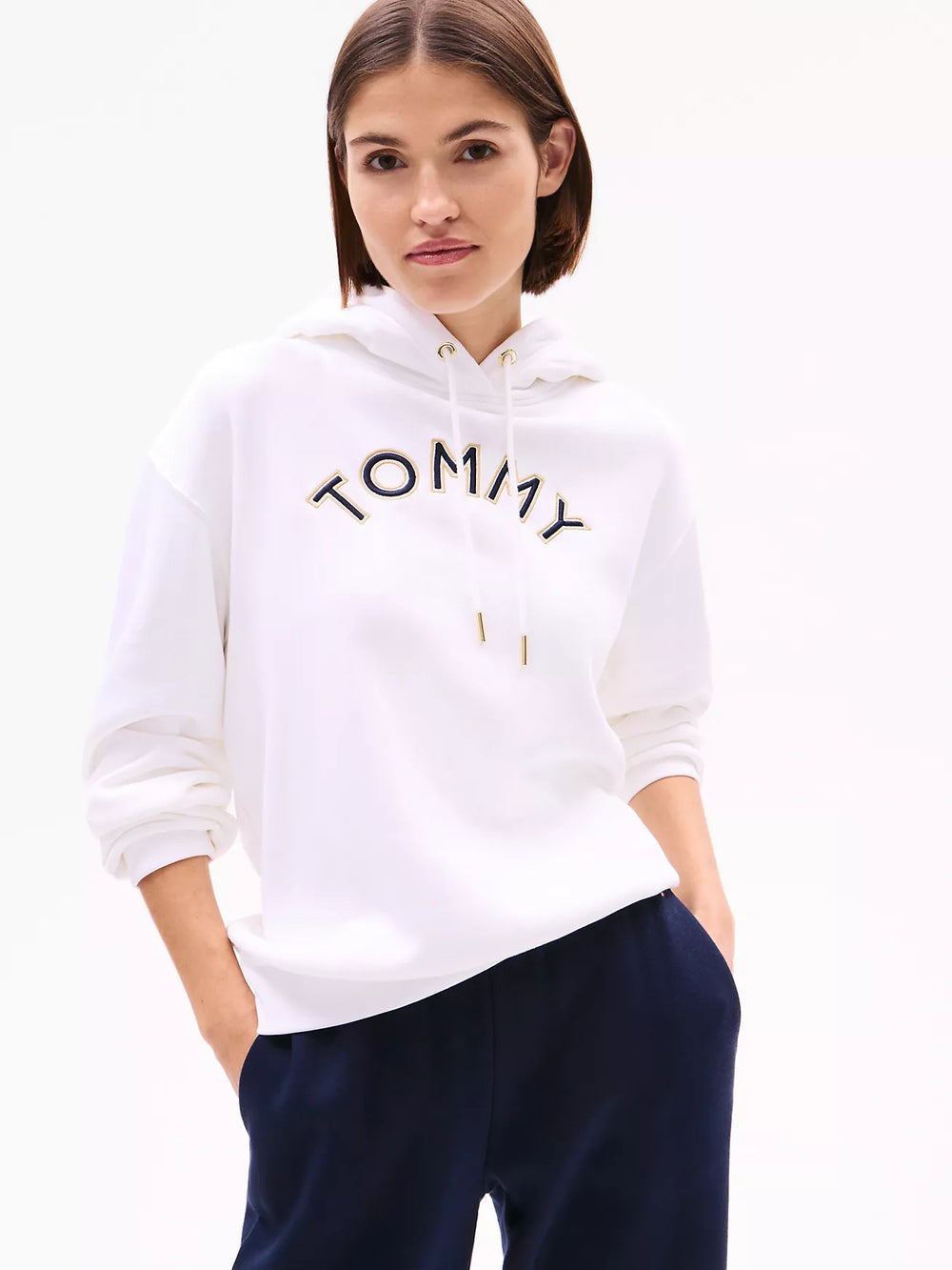 Tommy Hilfiger pullover hoodie with an embroidered logo - white