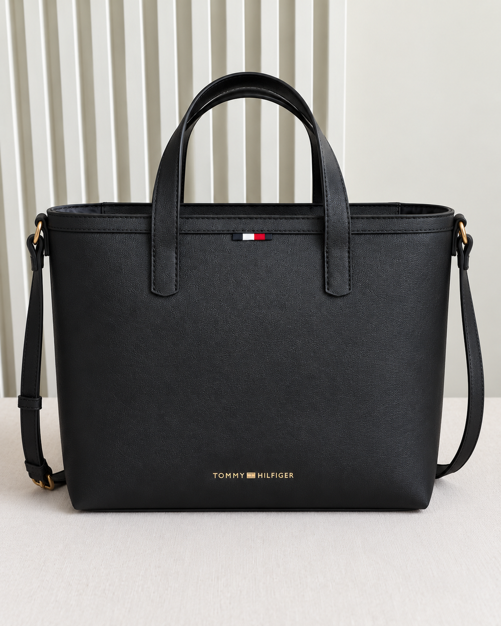 Tommy Hilfiger Essential Medium Tote Bag / Crossbody Bag