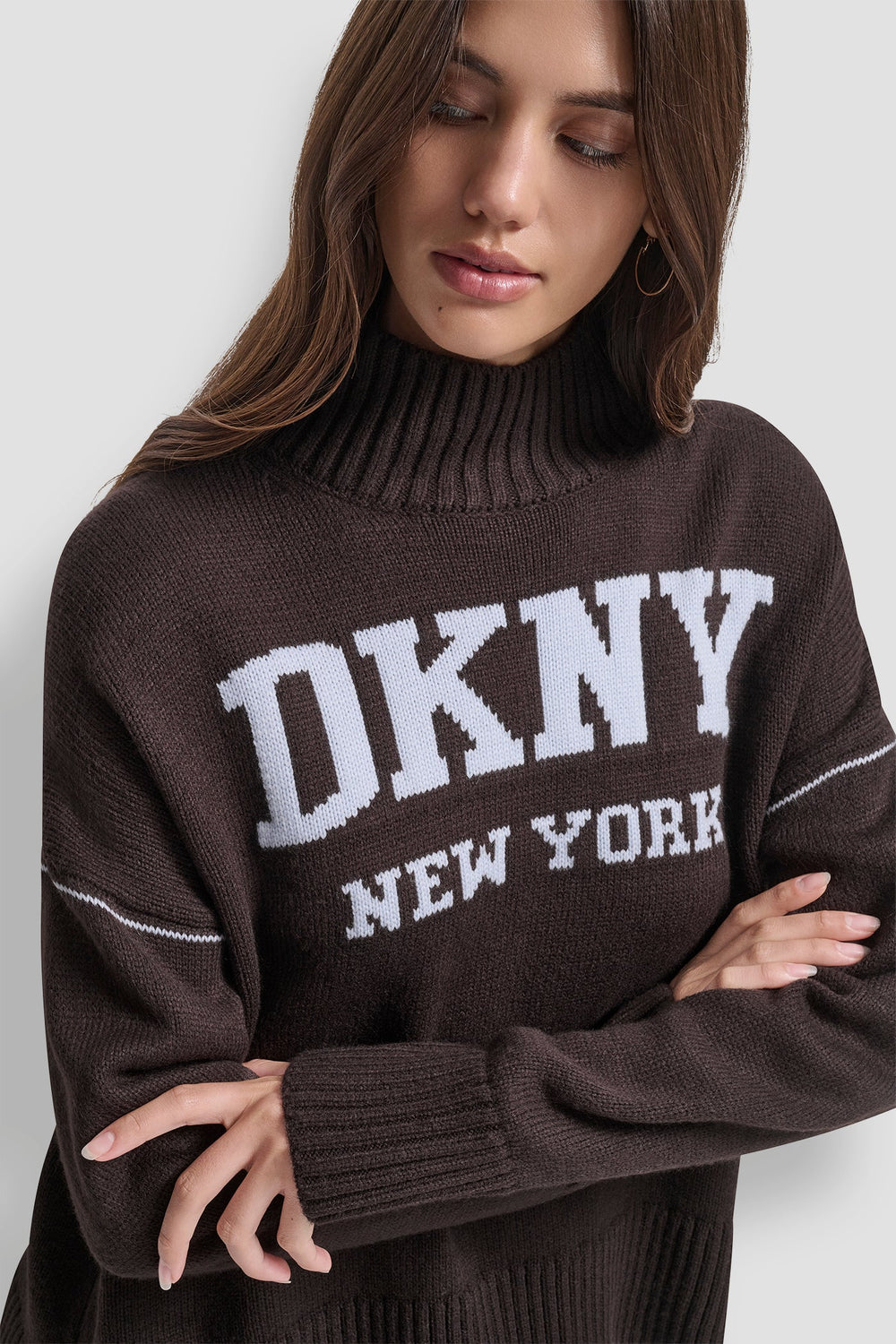 DKNY LOGO INTARSIA MOCK-NECK SWEATER ( Over Sized )