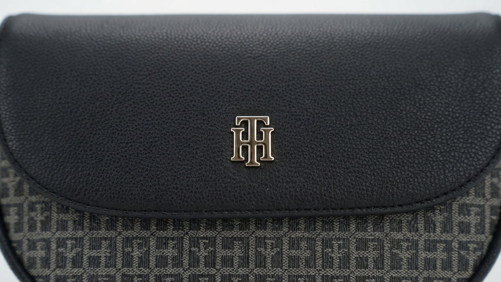 Tommy Hlgifer Logo Black Polyester Sling Bag