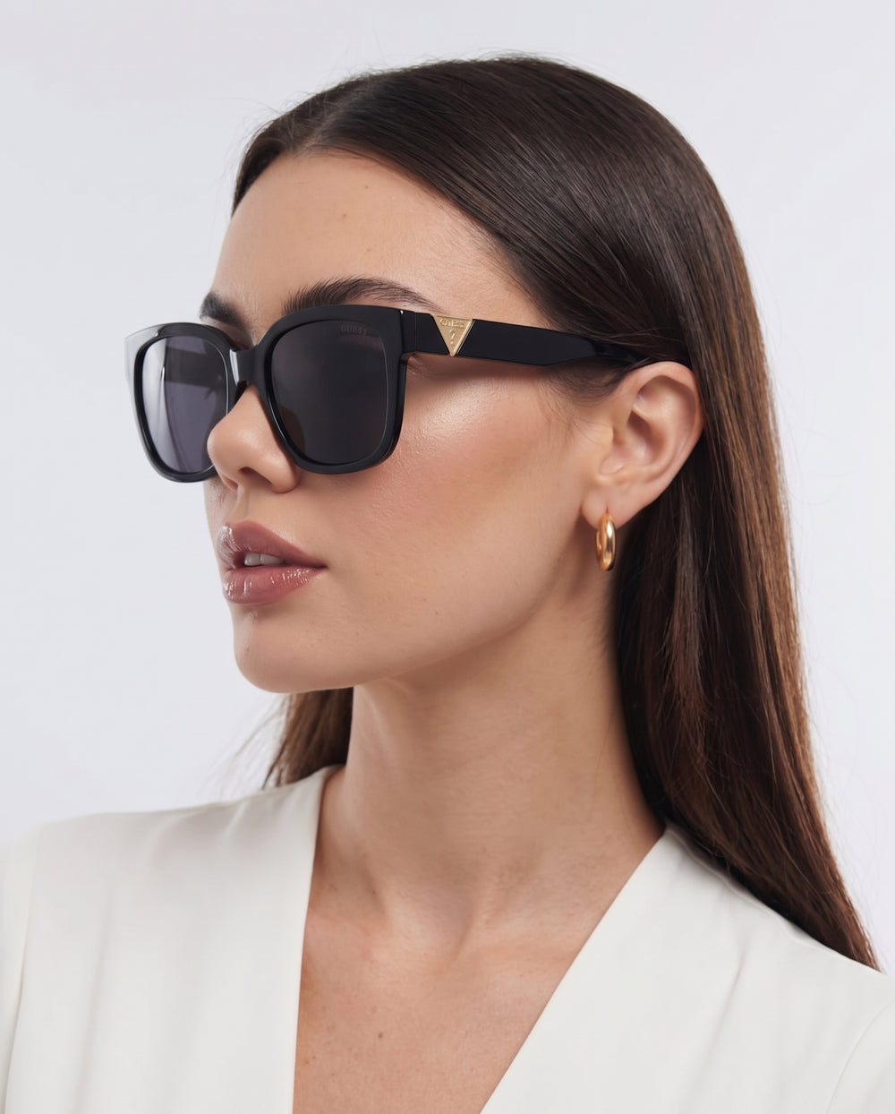 GUESS Women's Black Square Sunglasses