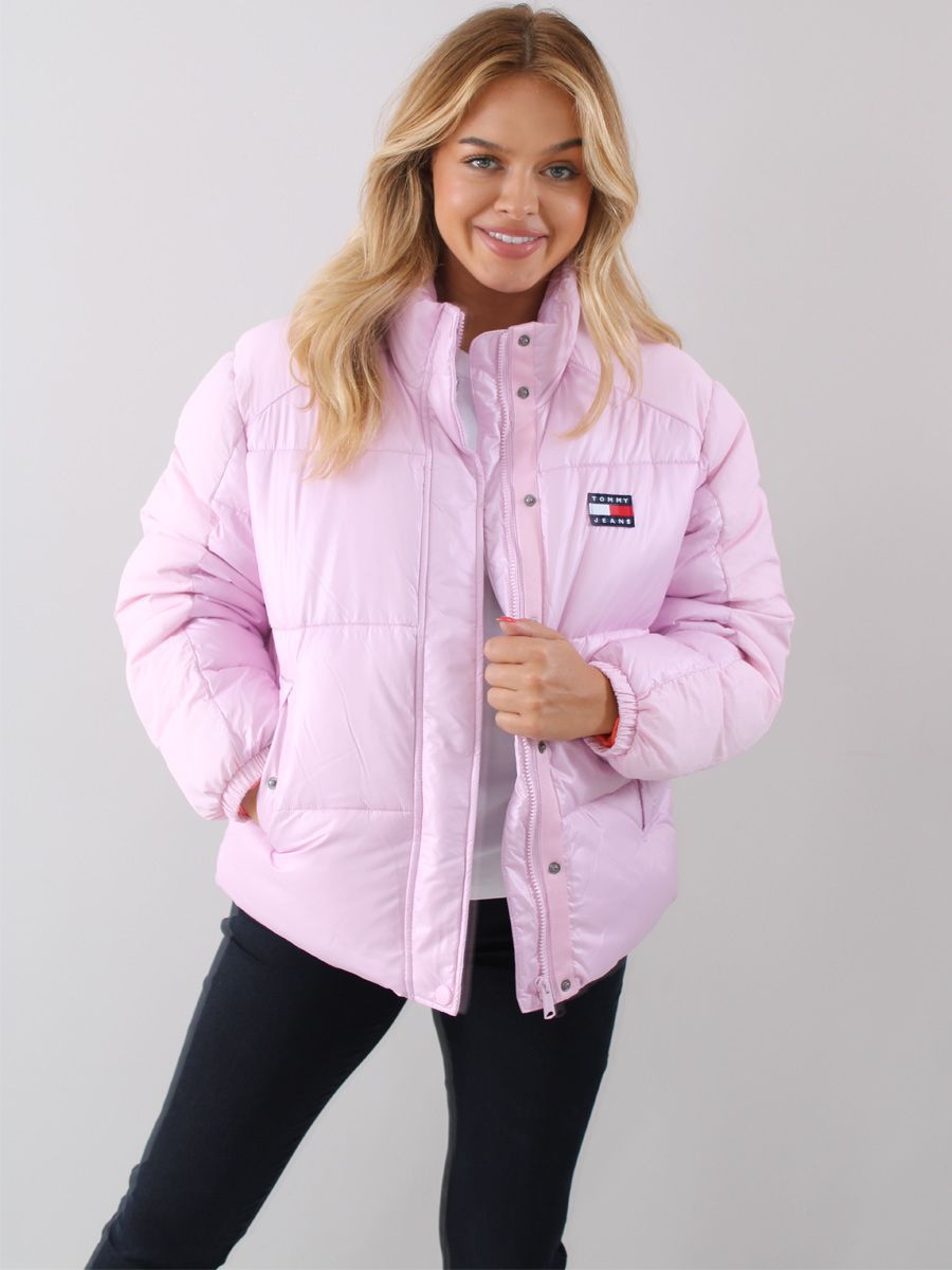 Tommy Jeans Badge Collar Puffer jacket in pink