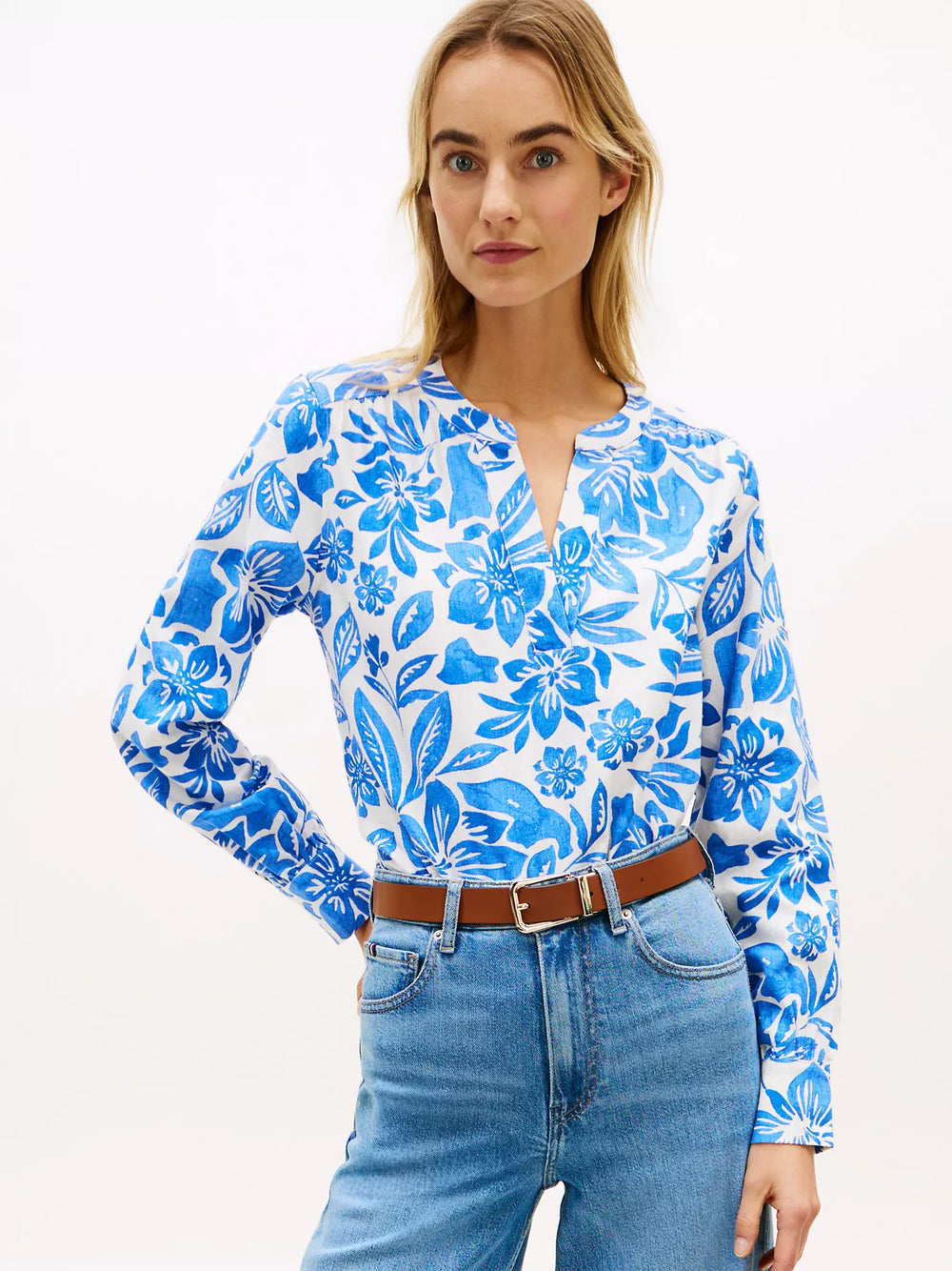 Essential Linen-Blend Pullover Top