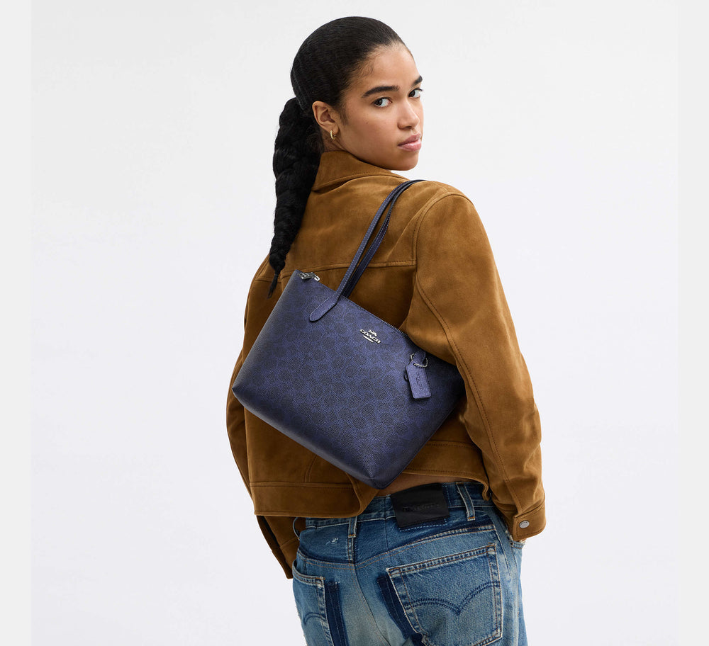 Fiona Zip Tote Bag In Signature Canvas